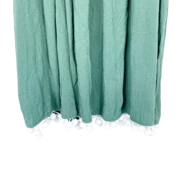 Francesca's Green Embroidered Off The Shoulder Top Sz S - Picture 2 of 7